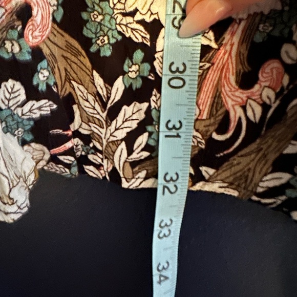 Meritt Black and White Floral Long Sleeve Dress size large - Picture 5 of 6